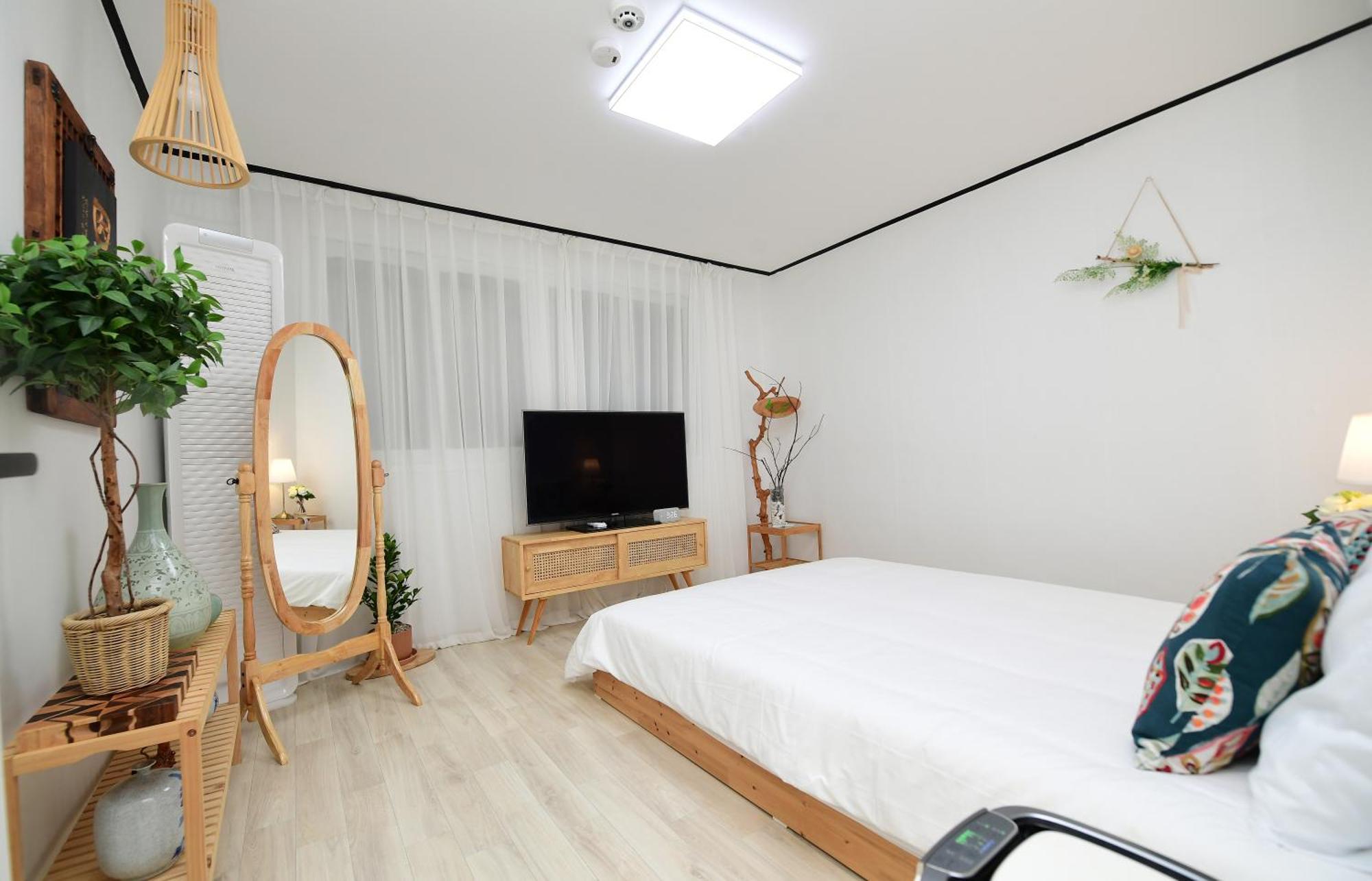 Ruby House *